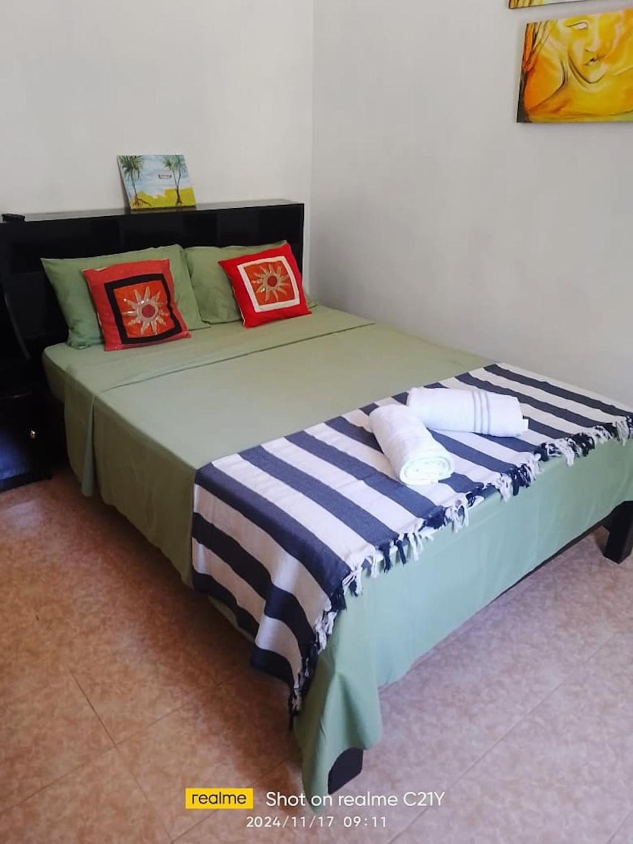 Chez Mireille Hotel Saint Gabriel Екстериор снимка